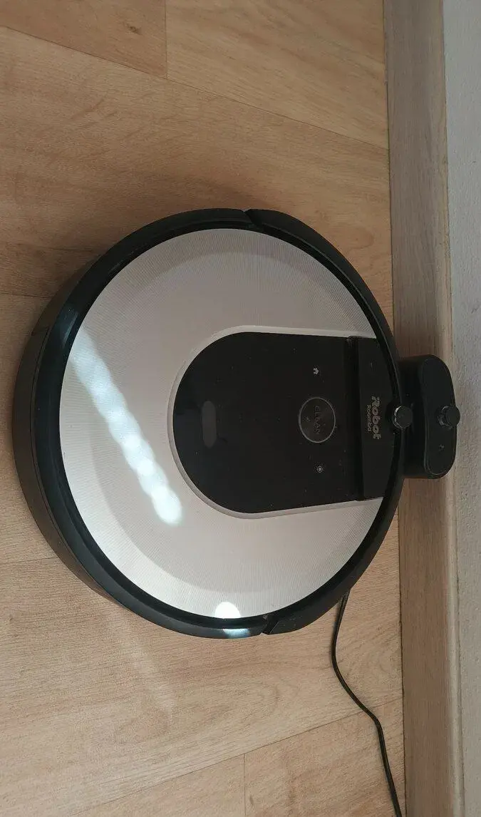 iRobot roomba i7