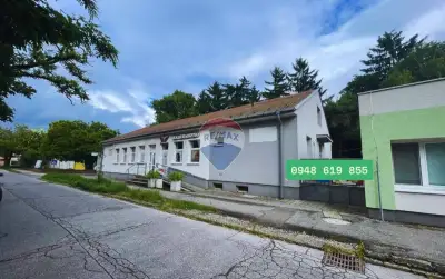 RE/MAX | Podnikajte v srdci parku Nemocničná ulica, Šaľa