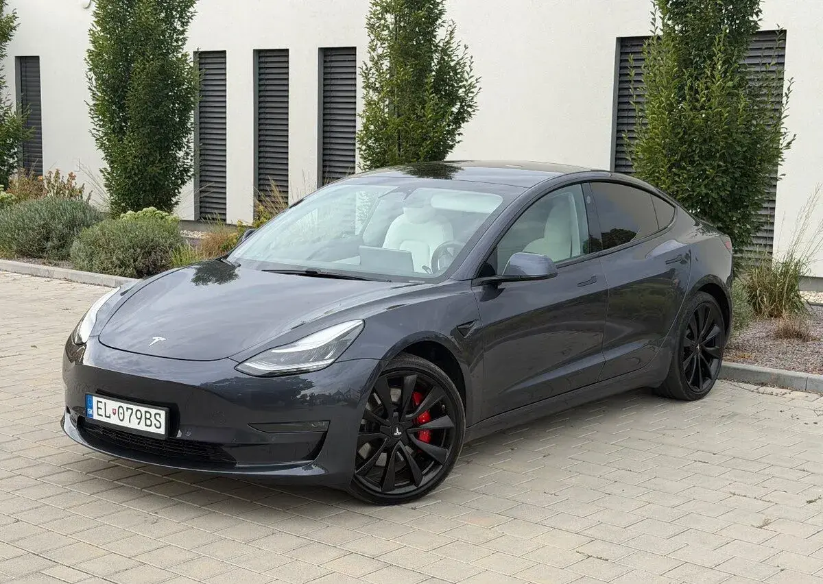 Tesla Model – 2019, 118 000 km