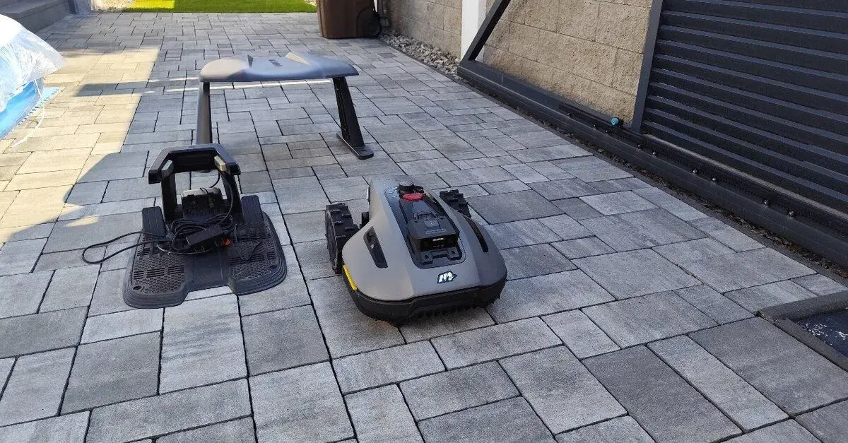 Znížena cena - Roboticka kosacka Yuka mini 800