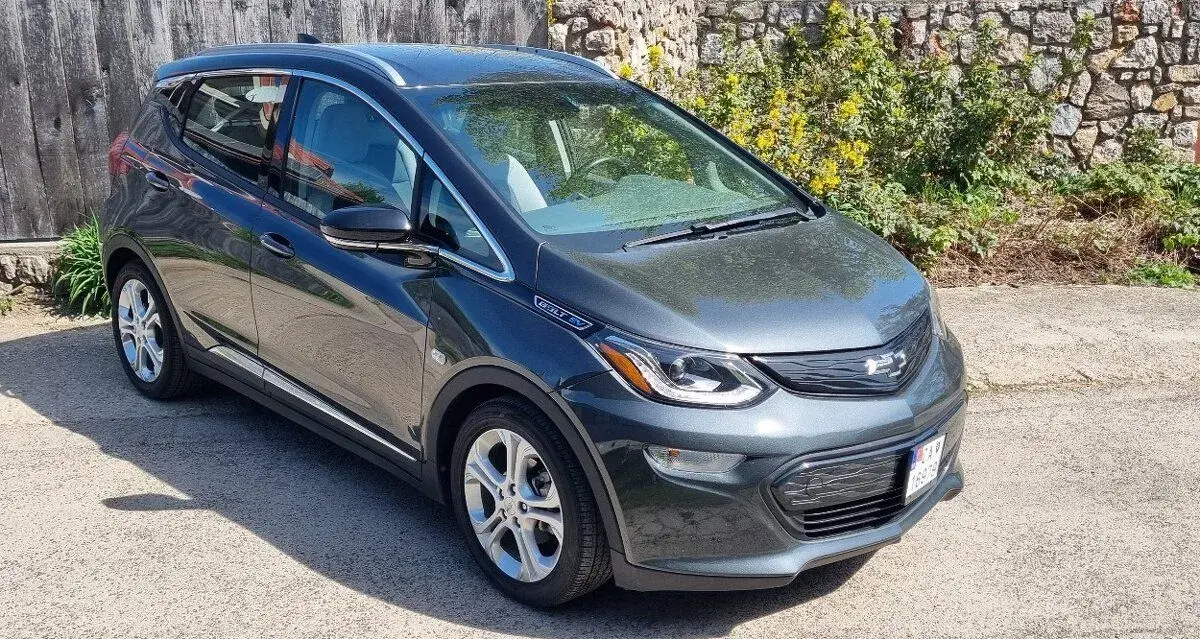 Chevrolet bolt – 2018, 38 000 km