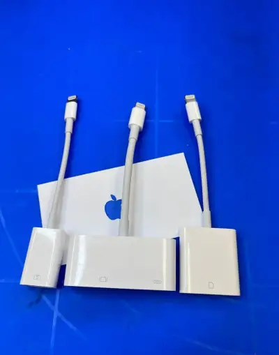  Originál Apple redukcie Lightning na SD , USB , VGA