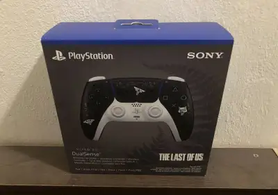 Joystick Last of Us dualsense na Playstation 5 novy