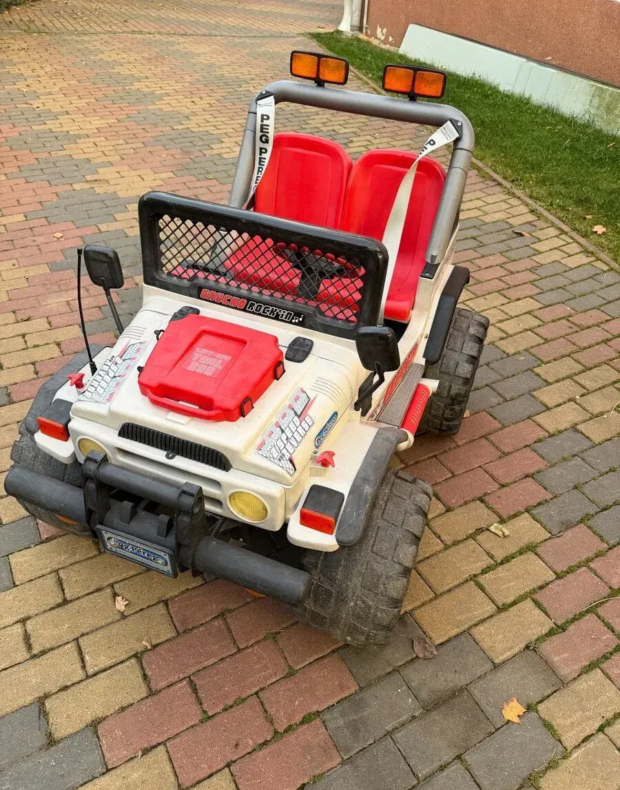 PEG PEREGO GAUCHO 12V AUTÍČKO