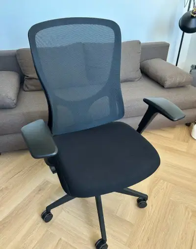 Kancelárska stolička AlzaErgo Chair Oasis 1 - čierna