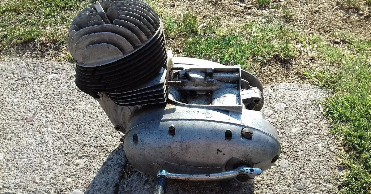 Motor CZ 125 - 453