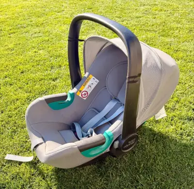 BRITAX RÖMER Baby Safe 3 40-83cm Frost Grey vajíčko do auta
