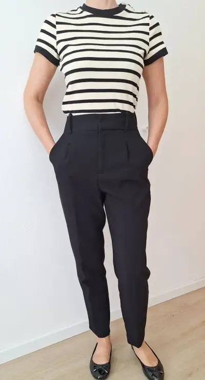 Svetríky H&M, veľ. M