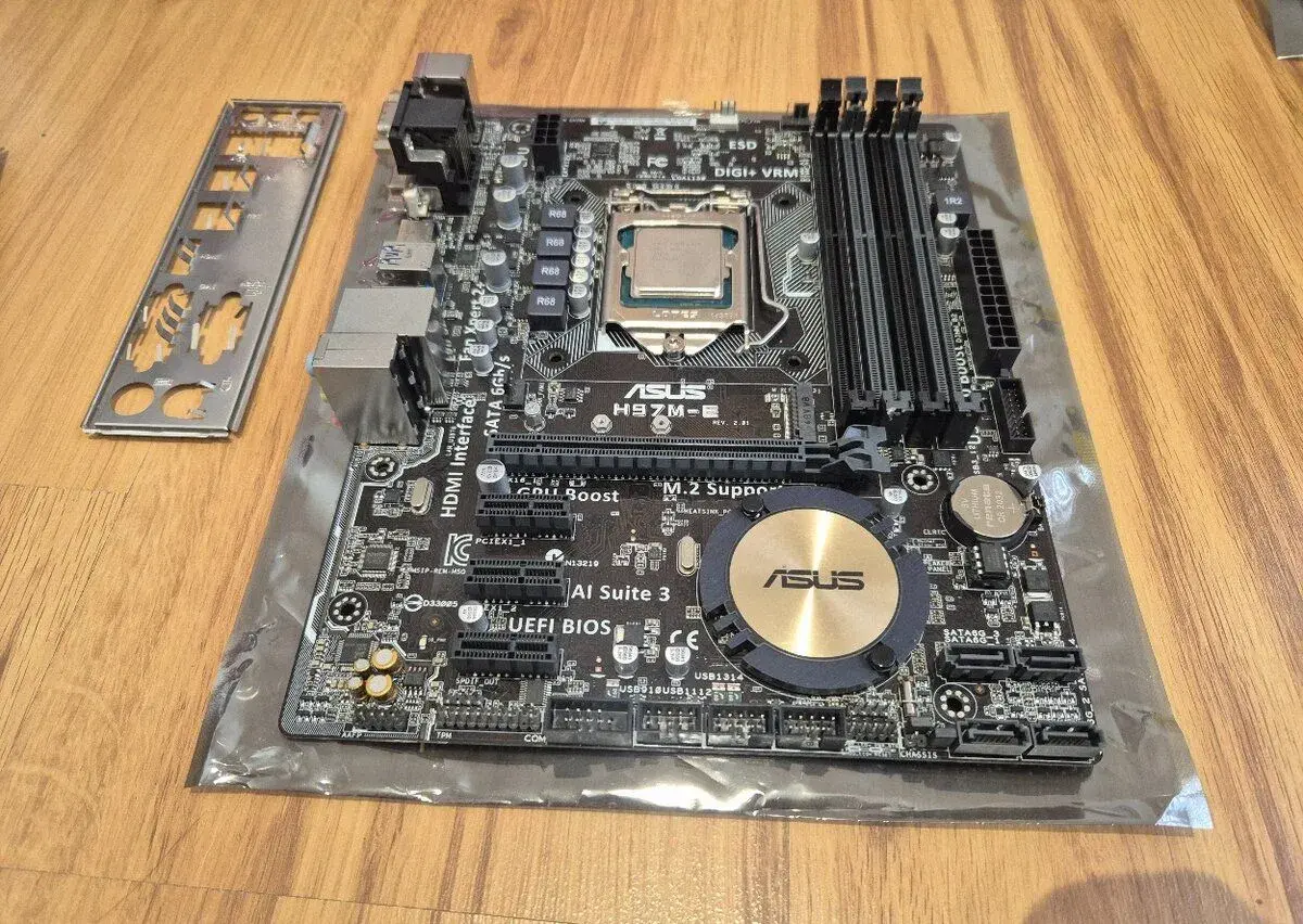 ASUS H97M-E (1150), i5-4570