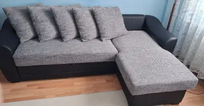 Rozťahovací gauč