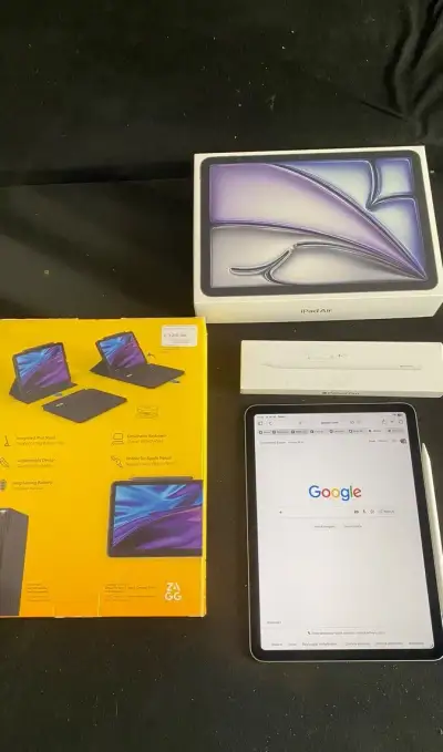 IPad air 11. M4, + pencil pro, + klávesnica