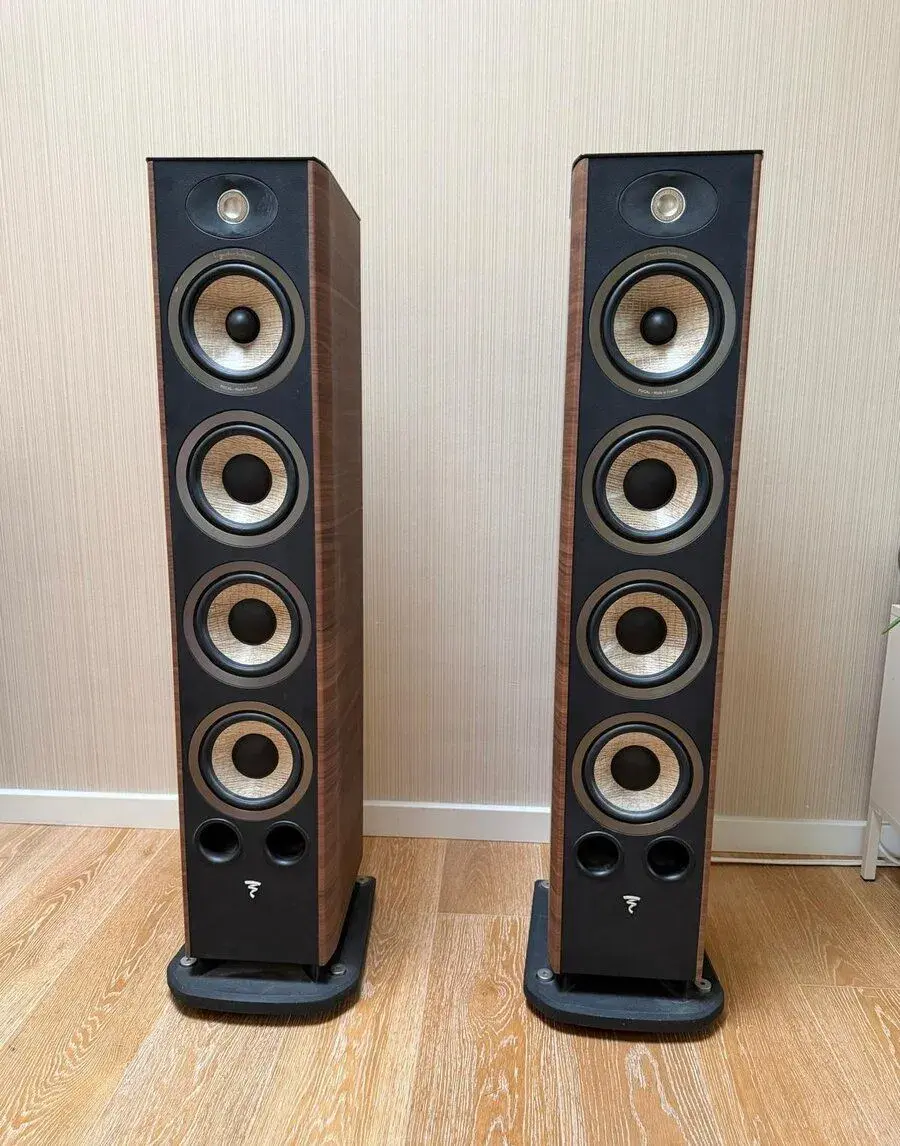 REPRO FOCAL ARIA 936