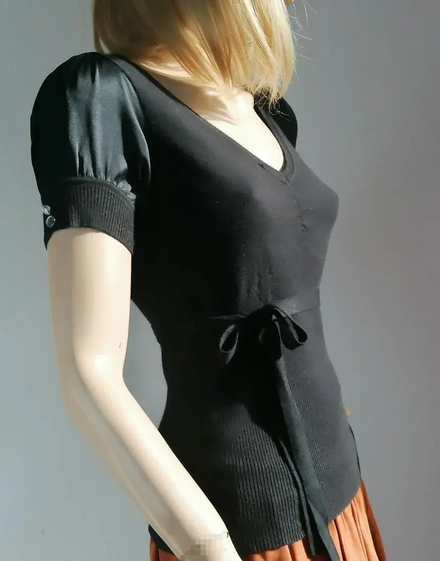 Karen Millen - čierna pleteninová blúzka s hodvábom veľ.S