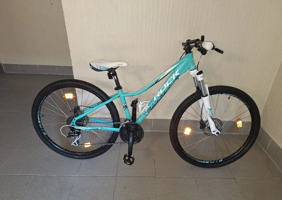 Horský bicykel 27 5 kola Rock Machine