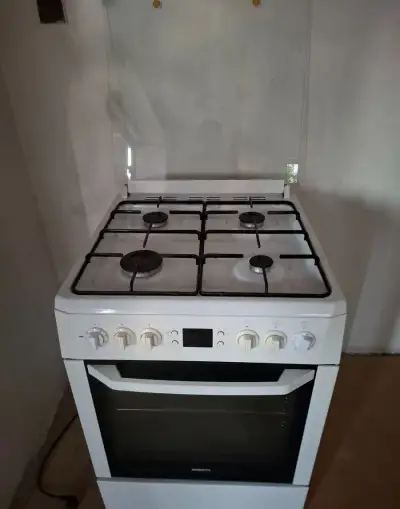 Plynovi sporak.