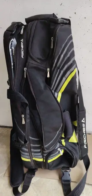 Tenisový vak na rakety.