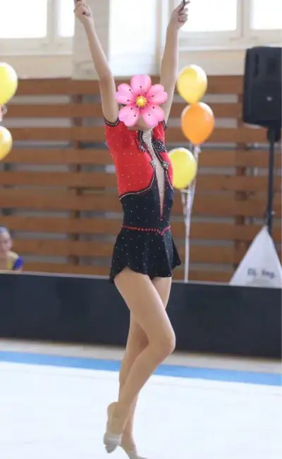 Dres na gymnastiku