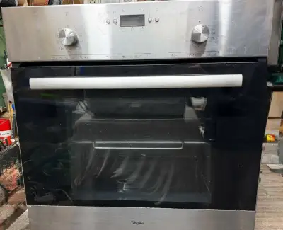 Vstavaná Rúra Whirlpool FXZM6 AKP 244/IX