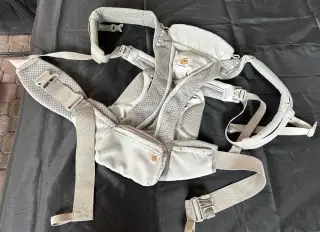 Ergobaby Omni Breeze ergonomický nosič