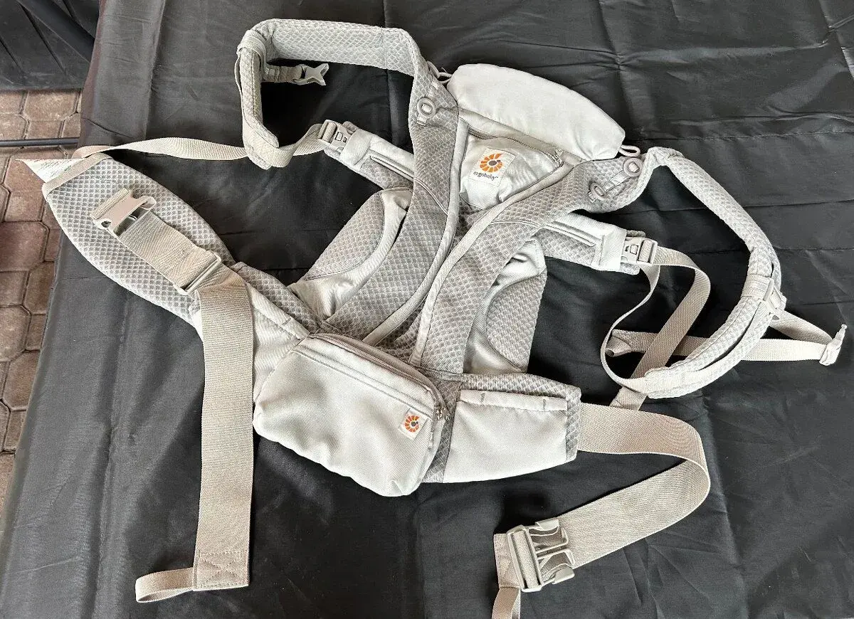 Ergobaby Omni Breeze ergonomický nosič