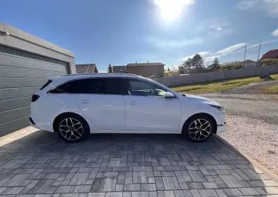 Kia Ceed – 2023, 36 000 km