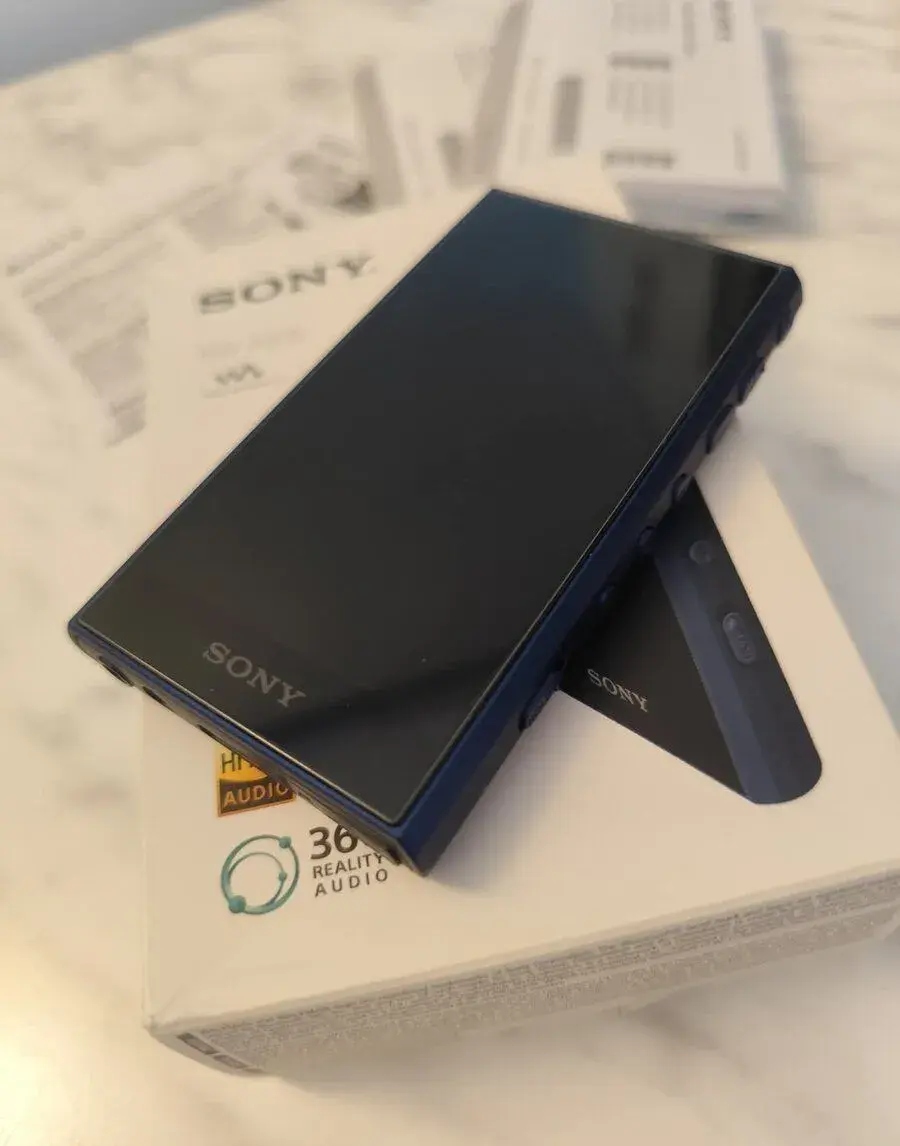 SONY NW-A306 WALKMAN