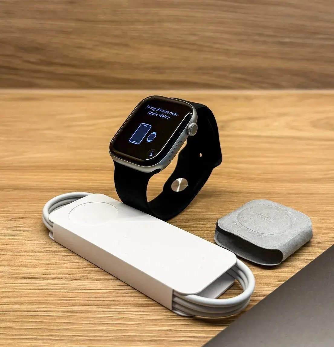 Apple Watch 11 46mm LTE (Cellular) Space Grey - neaktivované