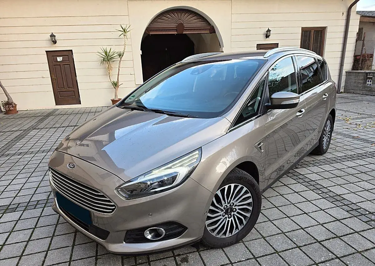 Ford S-Max – 2019, 109 878 km