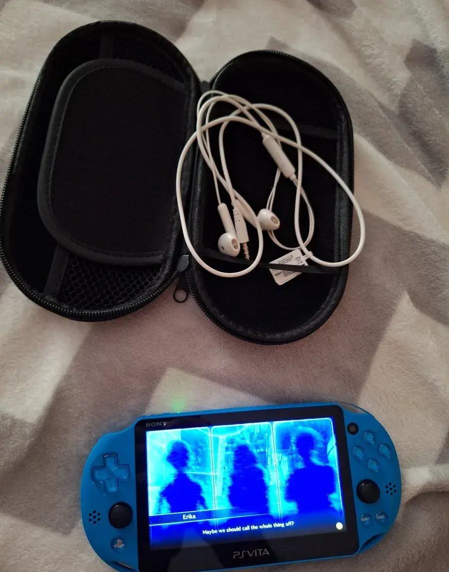 PS Vita 2000 HEN