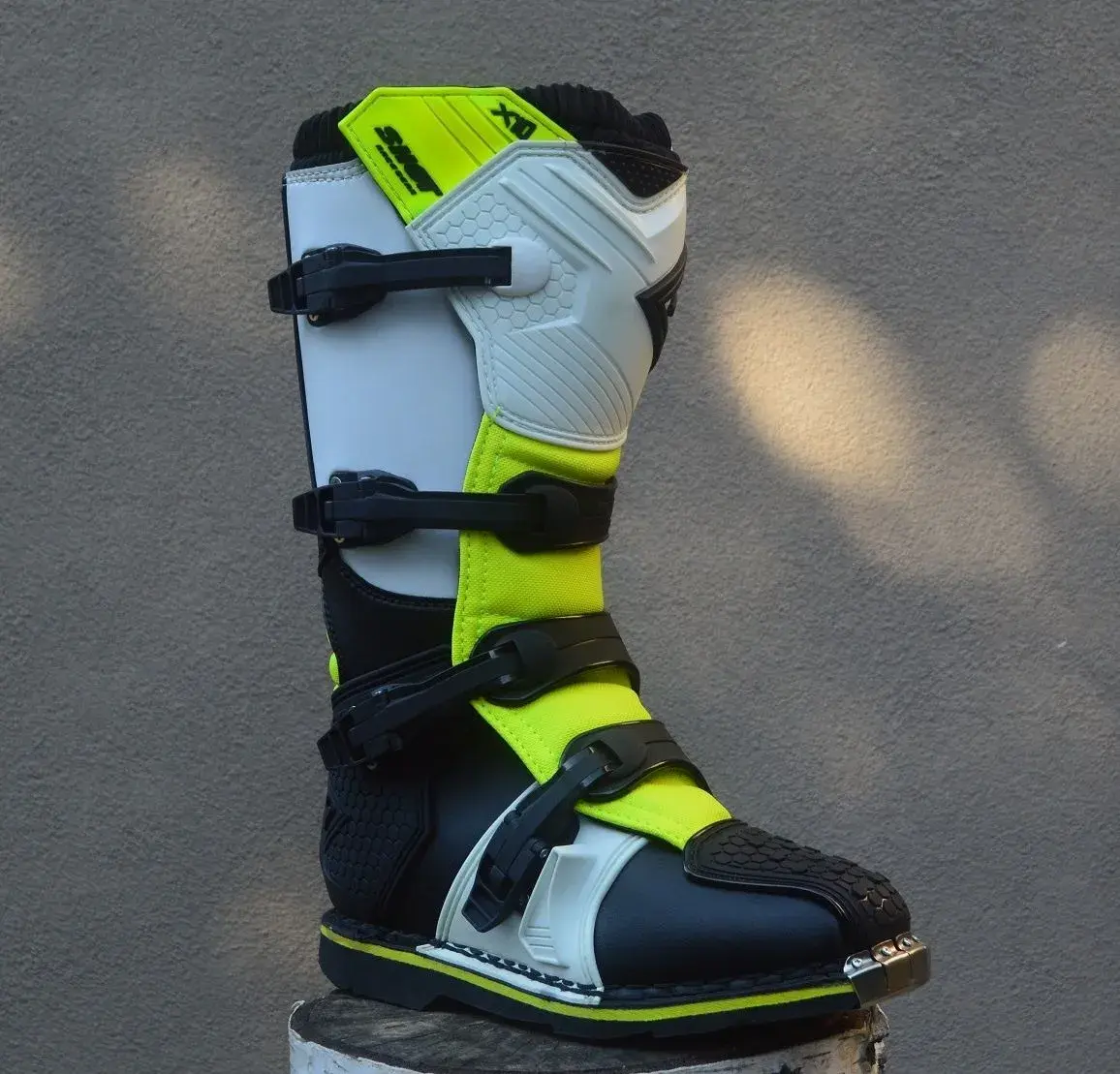 Kvalitné topánky čižmy boty SHOT X10 čierne žlté fluo biele