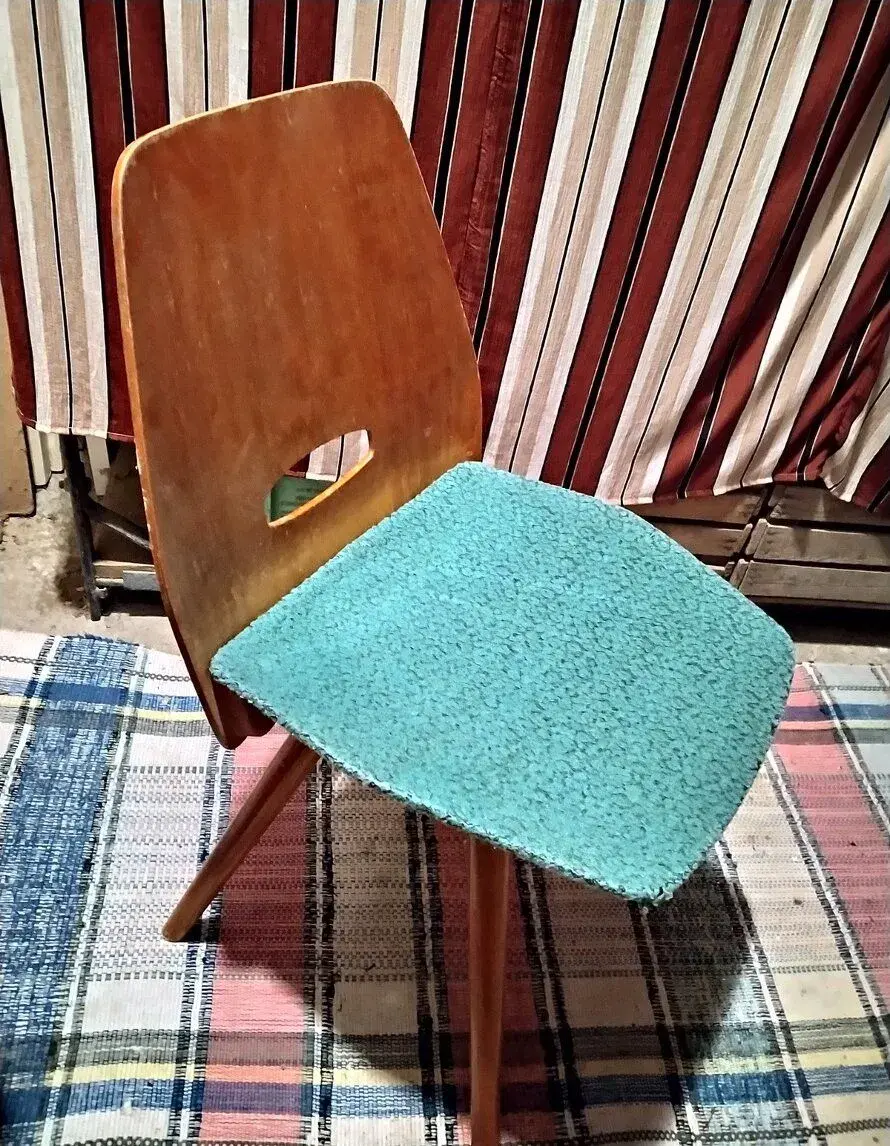 Retro stoličky