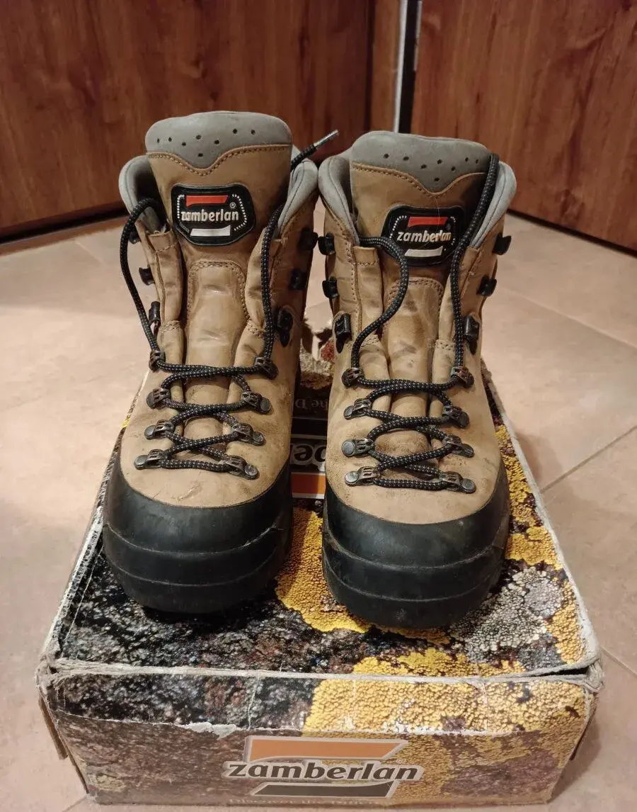Dámske turistické topánky Zamberlan Ladak RR, Vibram, veľ.40
