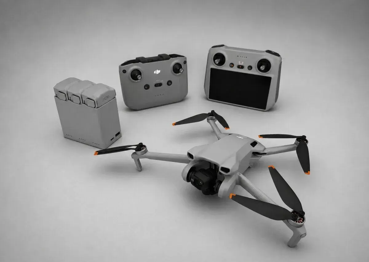 DJI Mini 3 Fly More Combo