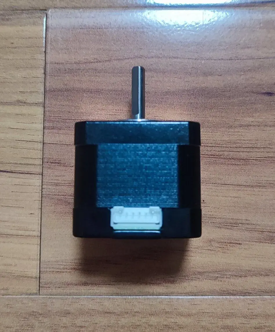 Krokový motor NEMA17 17HS4401S