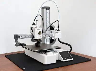 Bambu Lab A1 Mini 3D tlačiareň + filamenty a príslušenstvo