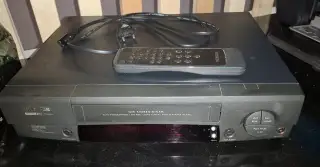 Videorekordér Thomson VPH 6800 G