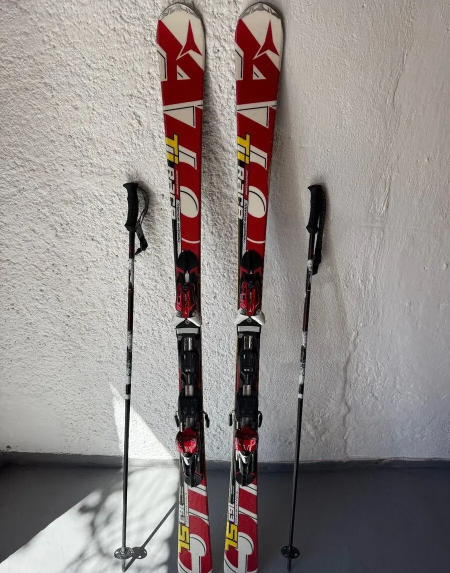 Atomic set, lyze, lyziarky, palice