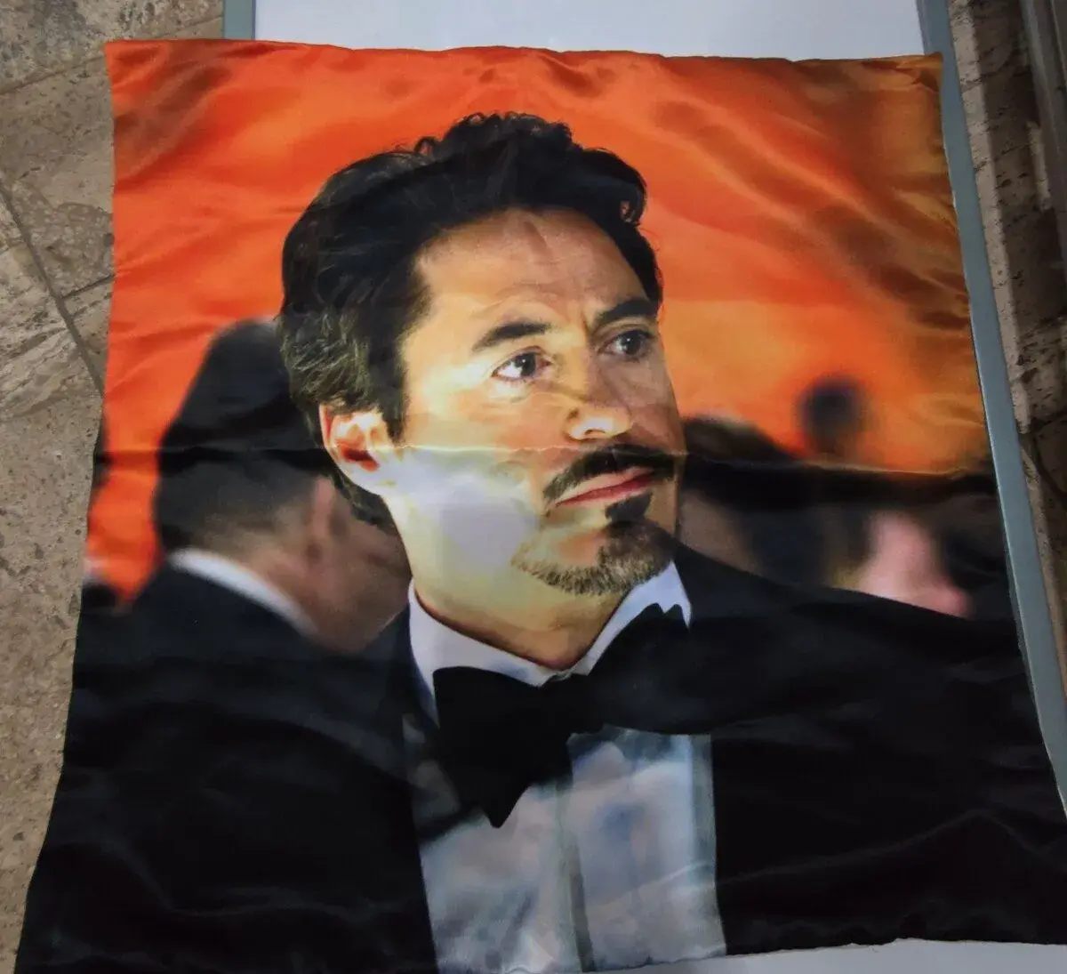 Robert Downey Jr. / Tony Stark návlečky na dekoratívne vankú