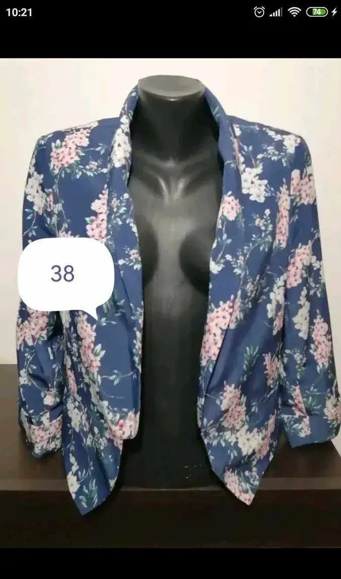 Pekne sako, 36