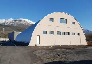 Oceľová konštrukcia haly 25x15m