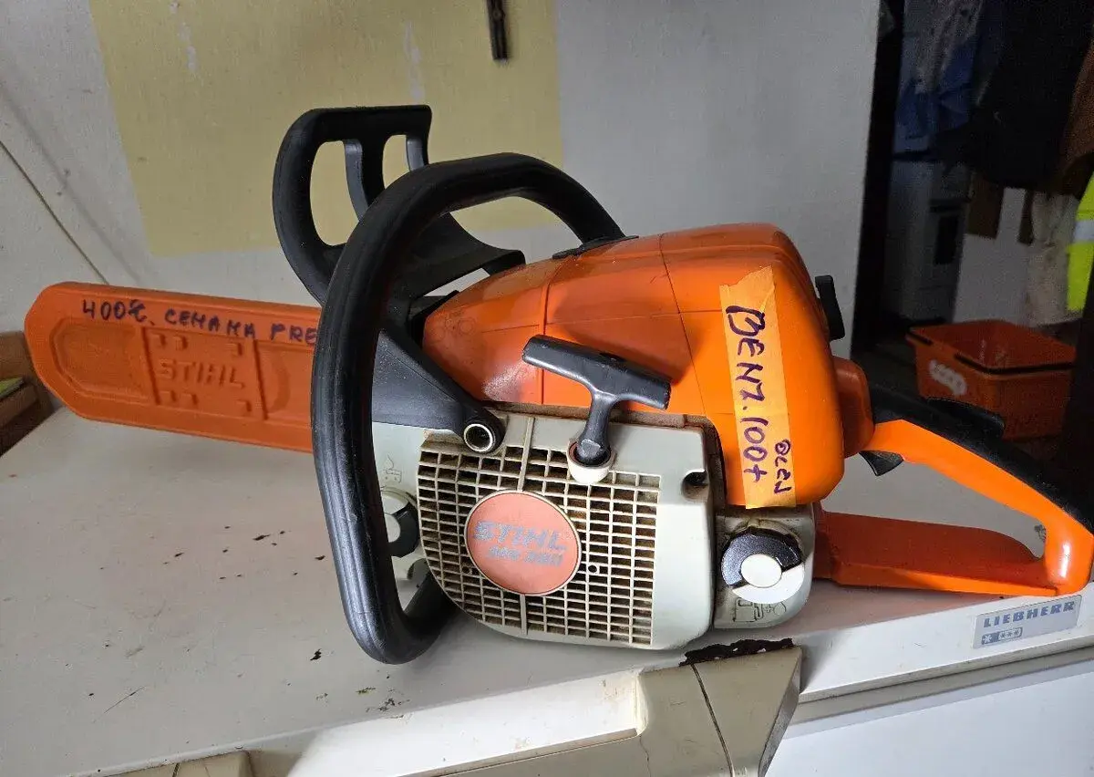 Stihl motorová píla model MS 390