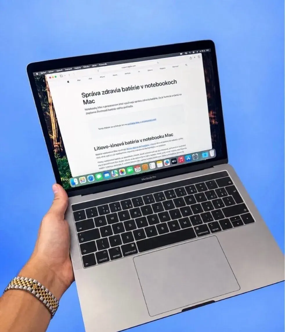 MacBook Pro 13” (2018) Touch Bar, 256 GB
