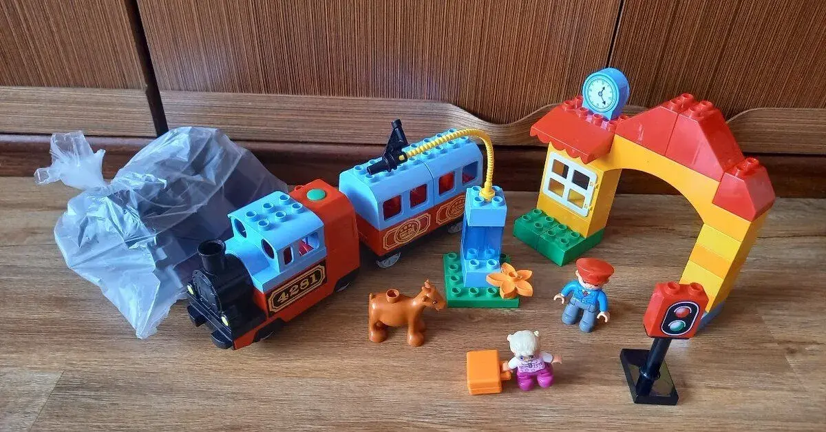 2x lego duplo 10507