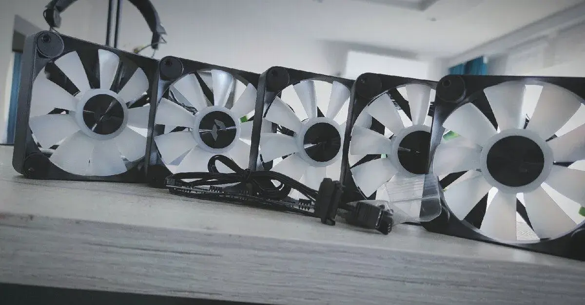 Set APNX FP1-120 PWM ARGB + kontrolér