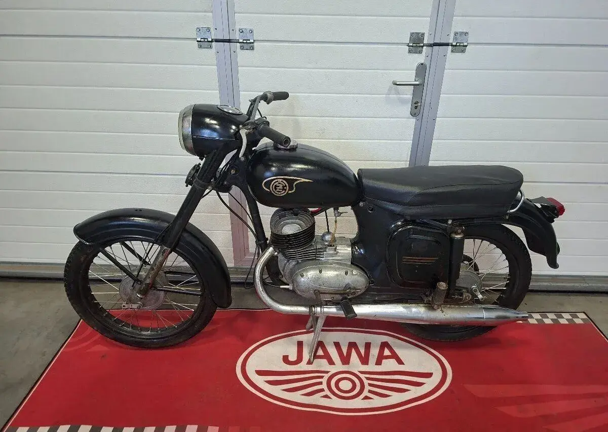 ČZ 175 470 Sport s TP a Špz