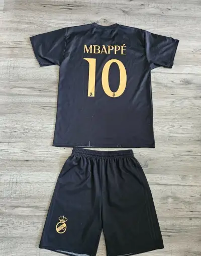 Futbalový dres MBappé #10# vel. M