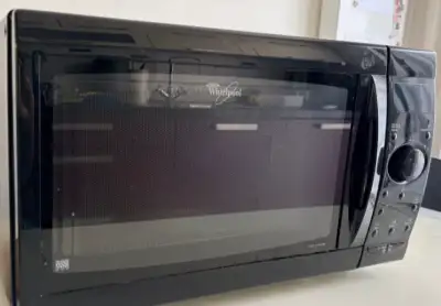 Whirlpool AVM 230