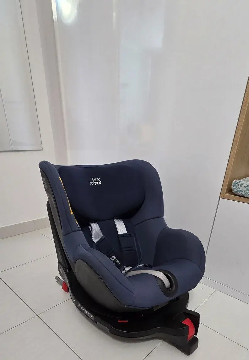 BRITAX RÖMER Dualfix 3 i-size Bundle Flex iSense