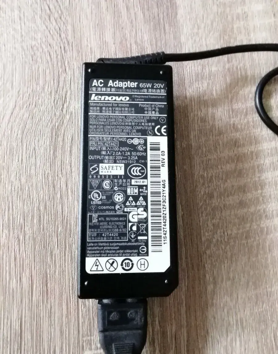 Originál nabíjačku na notebook Lenovo