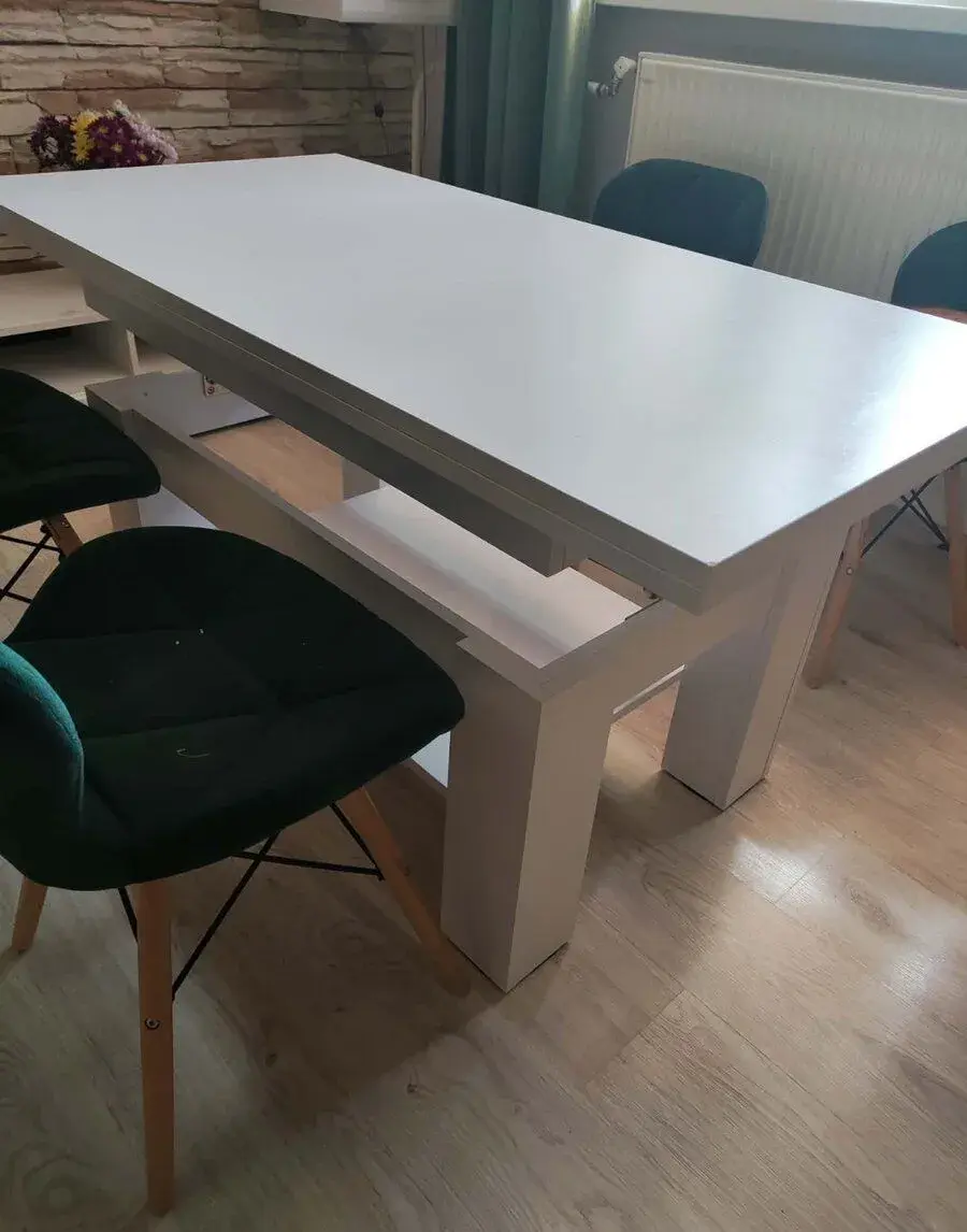 Rozkladací konferenčný stôl